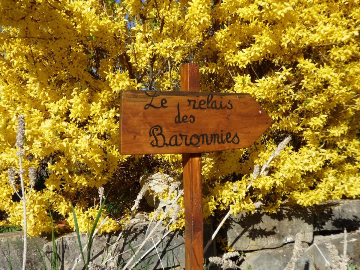 Le Relais Des Baronnies Hotel Montjay  Kültér fotó