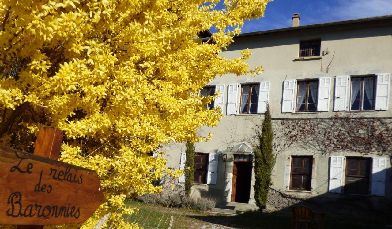 Le Relais Des Baronnies Hotel Montjay  Kültér fotó